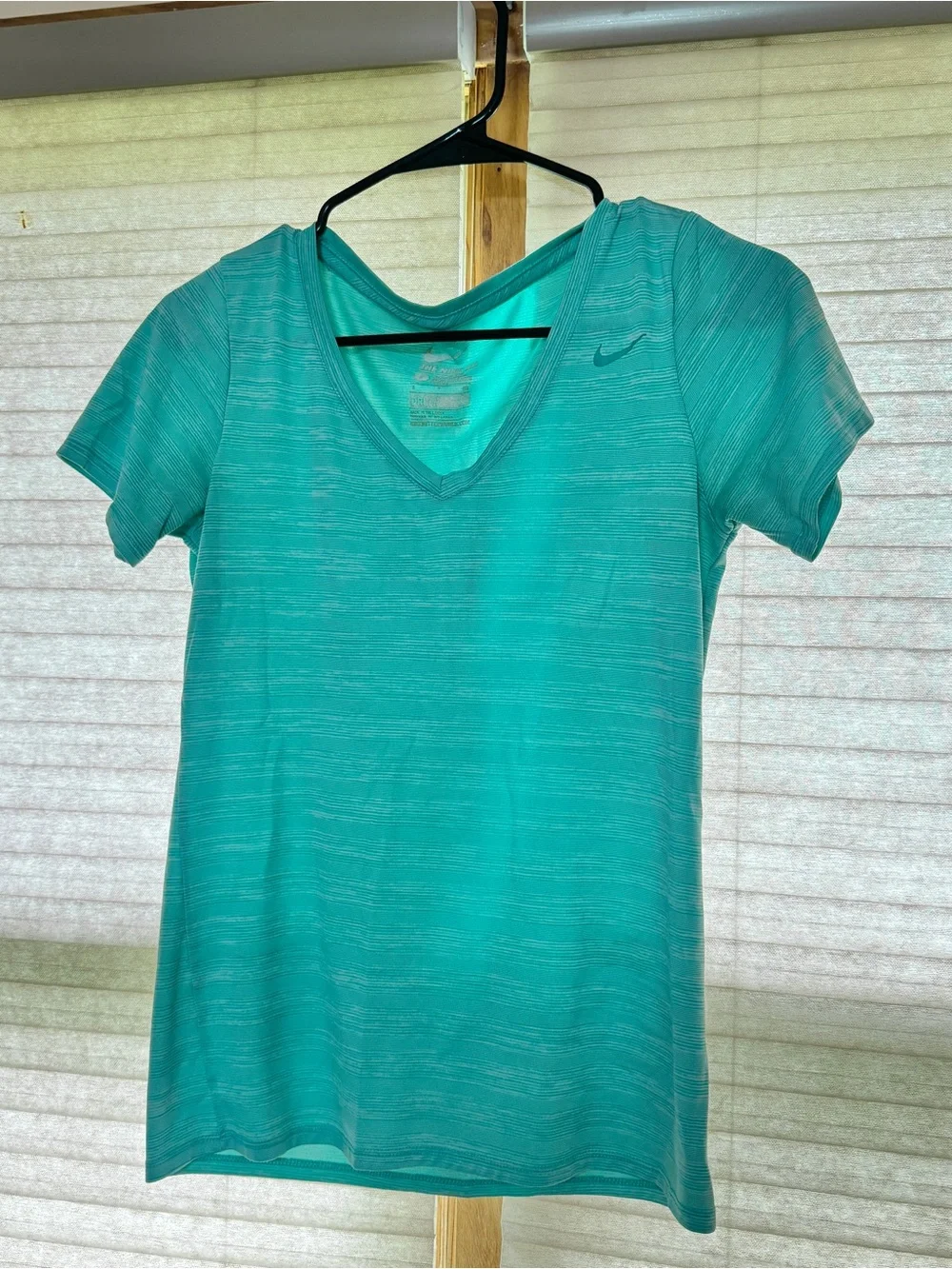 Nike Women’s Mint V-Neck Short Sleeve Performance Tee